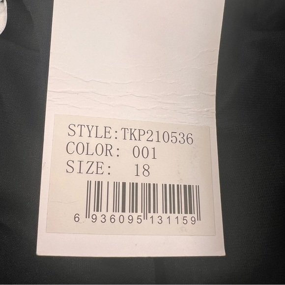 NWT FULLFITALL - Black Cargo Swim Short Size 18 - Picture 12 of 15